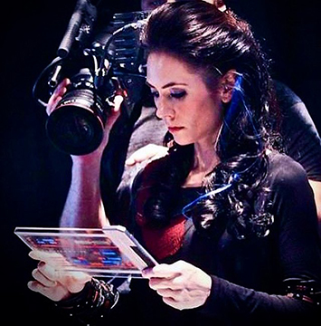 Adrienne Wilkinson as Captain Lexxa Singh in Star Trek Renegades filming